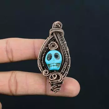 Красивый бирюзовый череп с драгоценным камнем ручной работы из чистой медной проволоки, ювелирный кулон 2.56 Inches синий