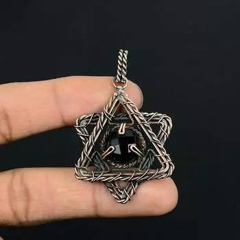 Красивый черный оникс, драгоценный камень, кулон ручной работы из чистой медной проволоки, обернутый ювелирными изделиями 3.36 Inches чёрный