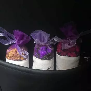 Красивый мешок для древесного угля, широко используемый минеральный освежитель воздуха для автомобиля, искореняющий запах, декоративный Jasmine