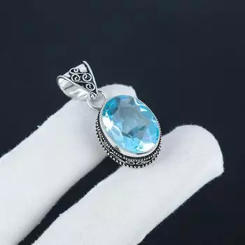 Красивый серебряный кулон с драгоценным камнем голубой топаз из стерлингового серебра 925 пробы — овальный дизайн ручной работы, повседневная одежда, праздничный наряд, подарок 1.95 синий