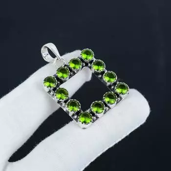 Красивый серебряный кулон с драгоценным камнем перидот из стерлингового серебра 925 пробы — дизайн ручной работы, повседневное украшение, уникальный кулон в подарок на день рождения 2.30 зелёный