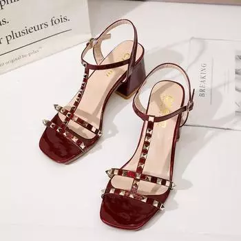 Красные женские туфли на высоком каблуке с заклепками и пряжками, лето 2024 года, черные туфли-лодочки на квадратном каблуке, сандалии для женщин, винтажная обувь F Luxury Vip 35