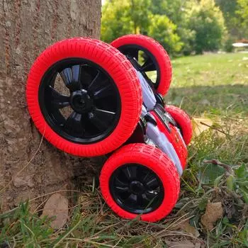 Красный автомобиль с дистанционным управлением, электрический радиоуправляемый трюковый автомобиль, двустороннее вращение на 360 °, высокоскоростной полноприводный внедорожник ABS красный