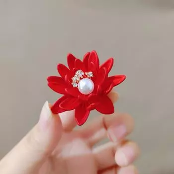Красный лотос брошь, Нишевая элитная элитная женская брошь с жемчугом, пряжка для шелкового шарфа в стиле ретро