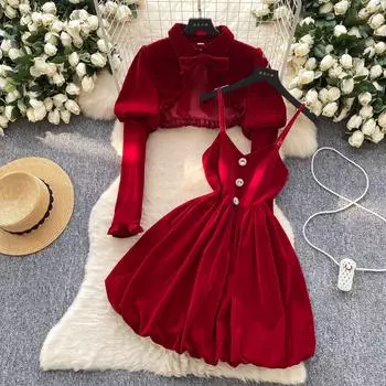 Красный милый новогодний комплект из двух предметов, женский французский рукав-фонарик, короткое пальто с бантом + бархатное платье-бочонок на подтяжках, костюм в японском стиле с рюшами S красный