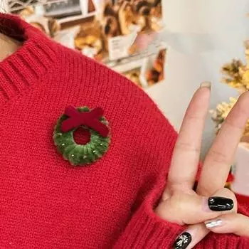 Красный рождественский кулон, мультяшная рождественская брошь, милый мини-венок, брелок для рюкзака, декор Pendant