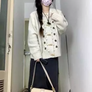 Красный рупорный свитер на пуговицах, женский кардиган, новинка 2023 года, ретро японский вязаный маленький свитер с длинными рукавами и круглым вырезом, женский кардиган One Size красный