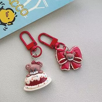 Красный винтажный брелок в виде медведя, милый подарок для лучшей подруги, универсальные аксессуары для рюкзака, подвесной брелок, подвесные украшения as the picture