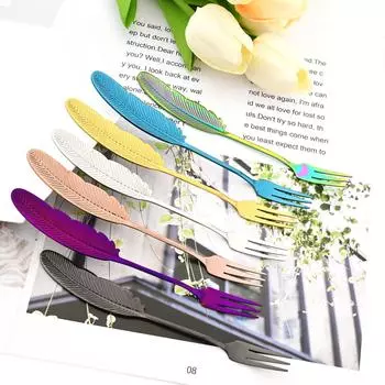 Красочная креативная вилка из нержавеющей стали 304 с рисунком перьев, вилка для десерта, кофе, Рождественский подарок, кухонные аксессуары, посуда серебряный