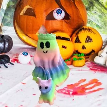 Красочная статуя собаки-призрака, гуляющая на Хэллоуин, жуткая радужная фигурка щенка-призрака, скульптура из смолы, украшение для рабочего стола в помещении и на открытом воздухе, орнамент разноцветный