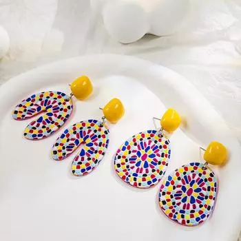 Красочные геометрические эллиптические акриловые серьги, U-образные серьги с мультяшным дизайном столкновения
