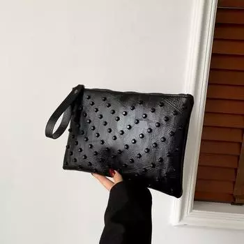 Краудсорсинговый дизайн, ручная сумка-конверт с заклепками для женщин, зимняя новая модная ручная сумка большой вместимости, через границу