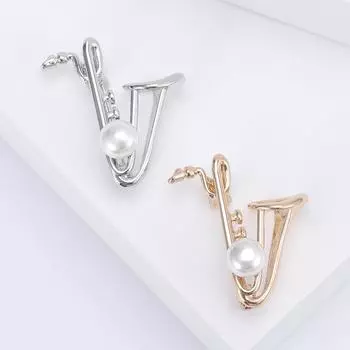 Креативная модная брошь-саксофон, булавка в виде музыкального инструмента из сплава и жемчуга, простые и универсальные аксессуары для одежды