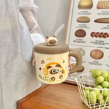 Креативная мультяшная кружка в виде медведя, высокая, красивая чашка для питья воды, сувенир, милая бытовая кофейная чашка 301-400ml