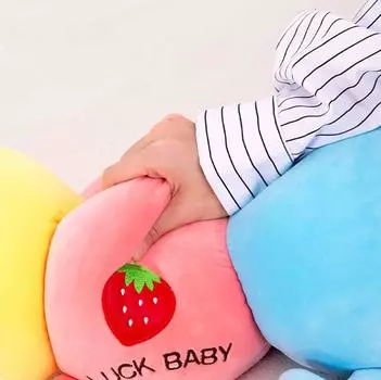Креативная новая милая кукла-гусеница с клубничной головой, большая полосатая подушка, подарки для девочек, плюшевые игрушки One Size
