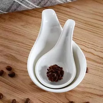 Креативная посуда Белая керамическая тарелка для соуса икры с короткой ручкой Десертные блюда для суши Кухонная посуда Аксессуары S