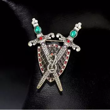 Креативная ретро-брошь в виде меча и щита, аксессуары для значка в западном стиле с бриллиантами