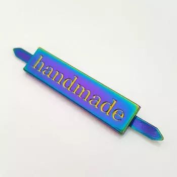 Креативная трехмерная металлическая вывеска с буквенным зерном