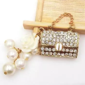 Креативная жемчужная сумка, аксессуары для телефонных чехлов, подвесные украшения с инкрустацией бриллиантами, автомобильные аксессуары One Size белый