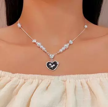 Креативное ожерелье с подвеской в виде розы «Любовь», модное цветочное микро-инкрустация, подходит для подарков на праздничные вечеринки для женщин и девочек.