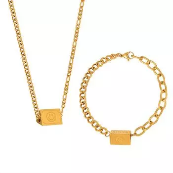 Креативное треугольное ожерелье с подвеской в виде смайлика и буквы лица из титановой стали 18-каратного золота, универсальный браслет в стиле ниши, ювелирные изделия для темперамента