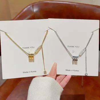 Креативное женское ожерелье с кисточками Joker, легкий роскошный нишевый дизайн, подвеска, прочная титановая цепочка на ключицу, изысканные аксессуары.