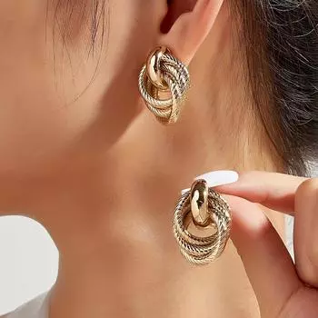 Креативные крутые серьги Модные серьги-кольца для женщин Идеальное украшение для ушей Универсальное для вечеринок и повседневных случаев золотой