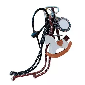 Креативный кожаный брелок-подвеска в виде лошади с плетеной веревкой, шарм для сумки, идеально подходит для ключей от машины и украшения сумок чёрный