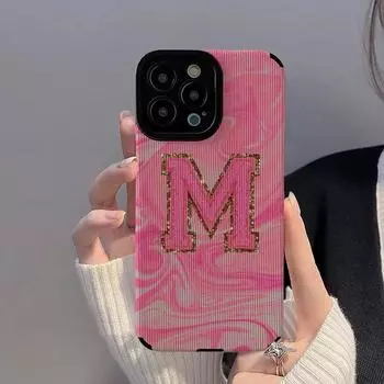 Креативный розовый чехол с рисунком буквы M для iPhone 11 12 13 14 15 Pro Max X XR XS Max 7 8 15Plus, защита объектива, мягкая задняя крышка из ТПУ For iPhone X