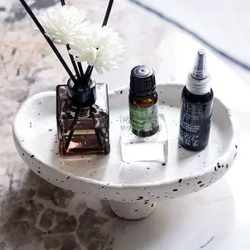 Креативный скандинавский простой трехногий поднос с шапочкой Ins Style для украшения дома, ароматерапии, хранения ювелирных изделий, украшения