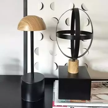 Креативный современный итальянский держатель для шляп из цельного дерева, кованого железа, модель дома, мягкое украшение, подходящее для гардероба дома, художественные аксессуары