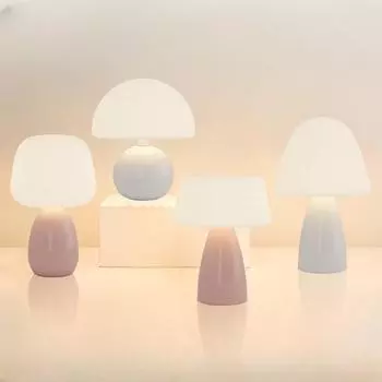 Кремовая настольная лампа в виде гриба, милая и простая керамическая прикроватная лампа для защиты глаз, теплая атмосфера для спальни для девочек, маленькая ночная лампа
