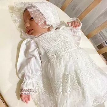 Кремовое кружевное платье для девочки