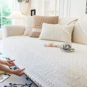 Кремовый плюшевый диванный коврик Four Seasons Universal Anti Slip Seat Cushion Fur Ball Edge Autumn Winter Leather Sofa Covers 70x70cm