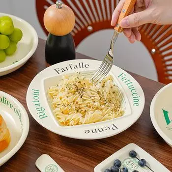 Кремовый стиль корейского блогера с той же нишевой буквой завтрак тарелка десерт высокой ценности десерт тарелка высокого смысла