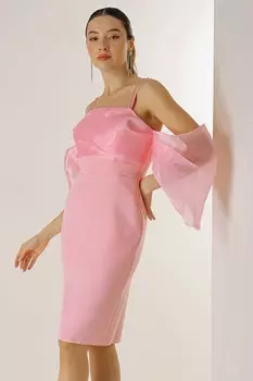 Креповое платье из органзы с короткими рукавами и бусами на подкладке