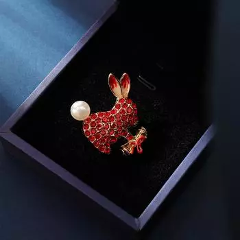 Кролик Высококачественная брошь Женская маленькая модель Ханфу Чонсам Булавка Аксессуары Натальный Год Красный Корсаж