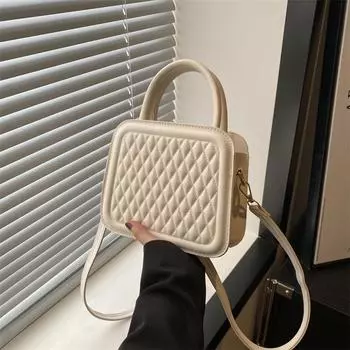 Кроссбоди портативная текстура 2024 популярный досуг в этом году иностранный стиль красивый плечевой новый индивидуальный только красивая женская модная сумка хаки