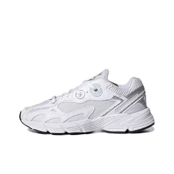 кроссовки adidas originals Astir Cloud White Silver Metallic (Women s) GY5565