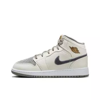 кроссовки Jordan Air Jordan 1 Vintage Basketball Shoes Women FB9899-100