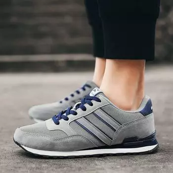 Кроссовки мужские повседневные туфли из легкой замши 2024 года, новейшие классические мужские кроссовки для бега на открытом воздухе, дышащая сетчатая спортивная обувь для бега 40