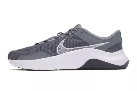 Кроссовки Nike Legend Essential 3 DM1120-001 черные, размер 45,5