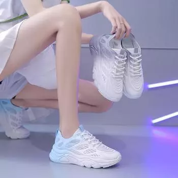 Кроссовки с градиентом цвета, летняя корейская версия, универсальные туфли для папы на толстой подошве, повседневная студенческая спортивная обувь с дышащей сеткой 36 синий