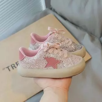 Кроссовки с пайетками для девочек 2024 года — модная повседневная спортивная обувь в корейском стиле для маленьких модниц Size 23, Inner length 15.0 cm, Foot length 14.2 cm серебряный
