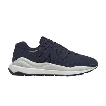 Кроссовки унисекс New Balance 57/40 Team Navy Blue Black M5740RA1 36