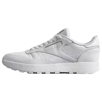 Кроссовки унисекс Reebok Maison Margiela x Classic Leather Tabi White, черные H04865 41