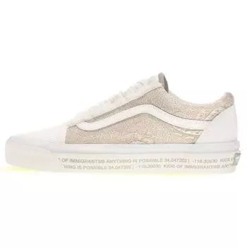 Кроссовки унисекс Vans Kids Of Immigrations x Old Skool 36 DX White Bandana Marshmallow Multi-Color VN0A38G2AAR 43