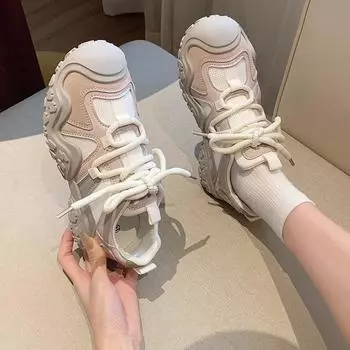 Кроссовки женские на толстой подошве осень/зима новая корейская версия модные студенческие нескользящие спортивные туфли на шнуровке 35