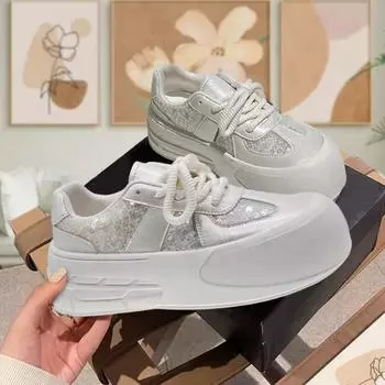 Кроссовки женские тенденции 2024 года новые женские повседневные туфли кроссовки на толстой подошве повседневные винтажные удобные туфли для женщин дизайнерская обувь 35 серебряный