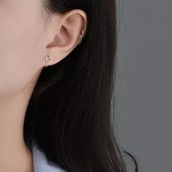 Крючки для ушей в виде кошки - милые, простые и универсальные, маленькие, легкие, роскошные, высококачественные, нишевый дизайн